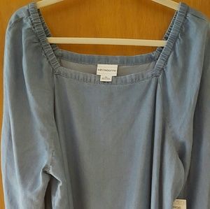 Liz Claiborne xl denim peasant shirt
